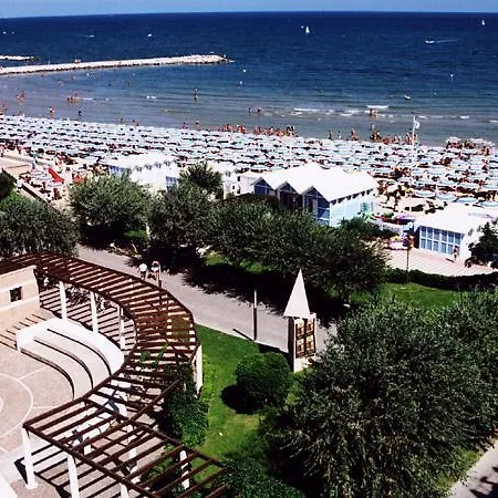 Hotel Plaza