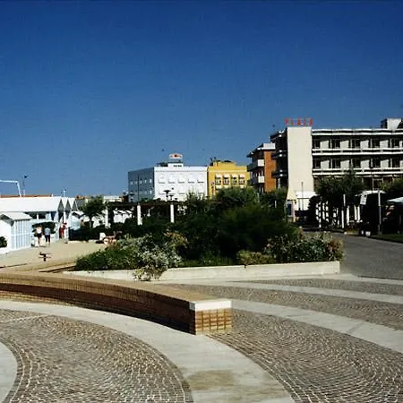 Plaza Fano